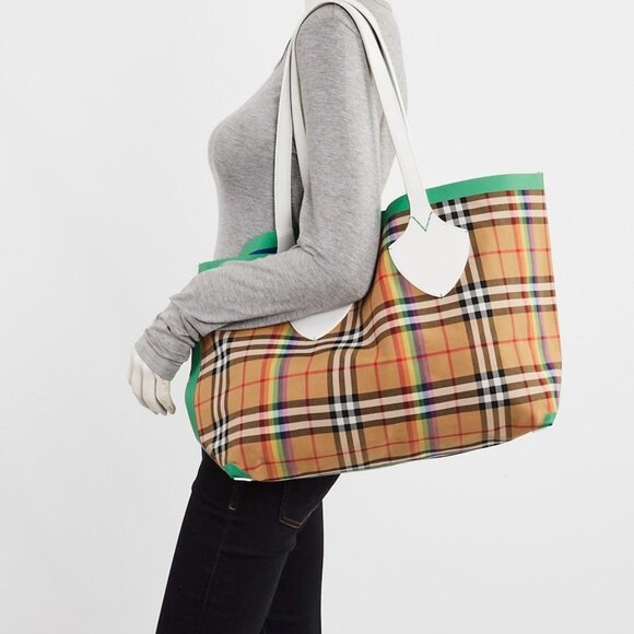 Burberry Check Canvas Reversible Large Tote Bag - Picture 1 of 9